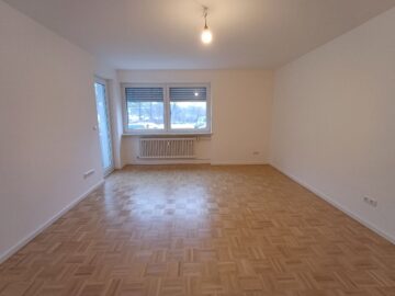 Helle 4-Zimmer-Wohnung mit Balkon im Hasenbergl, 80933 München, Etagenwohnung