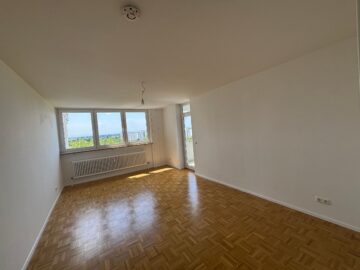 Modernisierte 3-Zimmer-Wohnung mit Balkon in zentraler Lage von München Neuperlach, 81737 München, Etagenwohnung