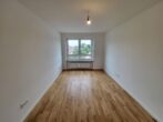 Schöne und helle 2,5-Zimmerwohnung mit Loggia in Lechhausen zu vermieten - Schlafzimmer