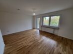 Schöne und helle 2,5-Zimmerwohnung mit Loggia in Lechhausen zu vermieten - Wohnzimmer