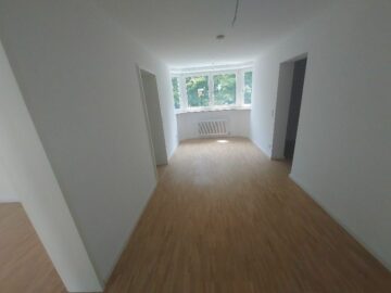 Schöne, helle 3- Zimmer Wohnung in Nürnberg, 90449 Nürnberg, Etagenwohnung