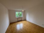 Familienfreundliche 3,5-Zimmer-Wohnung in München Neuperlach - Schlafzimmer