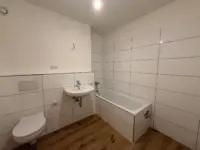 Modernes Badezimmer