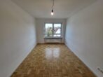 Schöne und helle 3-Zimmerwohnung mit Balkon in Lechhausen zu vermieten - Schlafzimmer