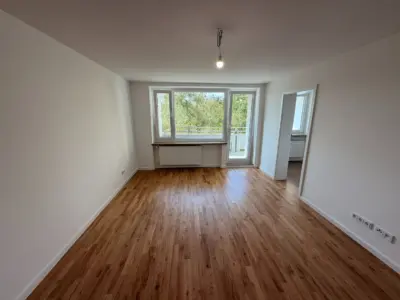 Schöne 2-Zimmer-Wohnung in Feldmoching, 80995 München, Etagenwohnung