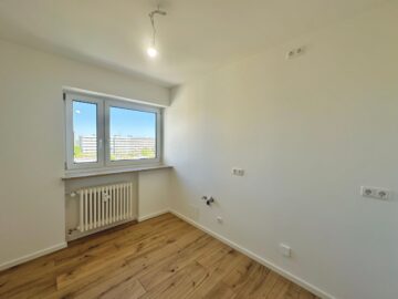 Erstbezug nach Modernisierung – Helle 3-Zimmer-Wohnung in Perlach, 81735 München, Etagenwohnung