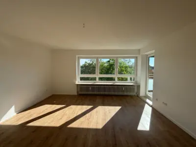 Familienfreundliche 3,5-Zimmer-Wohnung mit Balkon in schöner Lage Augsburg/Univiertel, 86159 Augsburg, Etagenwohnung