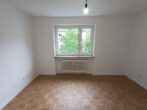 Hochwertige 3,5-Zimmer-Wohnung mit Balkon in München - Schlafzimmer