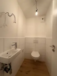 Modernes Gäste-WC