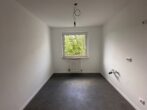 Helle 2-Zimmer-Wohnung mit Balkon in Nürnberg - Küche