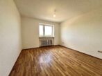 Schöne 3-Zimmer-Wohnung mit Balkon in Augsburg-Hochzoll zu vermieten - Schlafzimmer