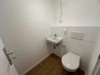 Modernes Gäste-WC