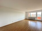 Großzügige 3-Zimmer-Wohnung mit Balkon in München - Wohnzimmer Ansicht 1