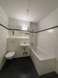 Modernes Badezimmer