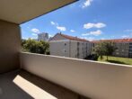 Schöne 3-ZKB Wohnung mit Balkon ab 01.07.2026 zu vermieten - Balkon mit Aussicht