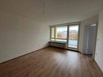 Helle, renovierte 2- Zimmer Wohnung im Univiertel, 86159 Augsburg, Etagenwohnung