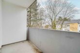 Großzügig geschnittene 3-Zimmer-Wohnung mit Loggia in Lenting zu vermieten - Balkon