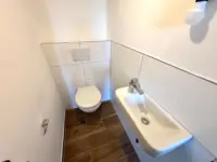 Modernes Gäste-WC