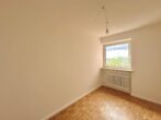 Helle 4-Zimmer-Wohnung mit Balkon und traumhaftem Ausblick! - Kinderzimmer 2 Ansicht 1