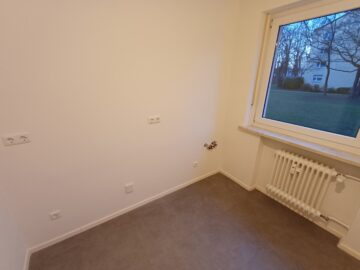 Helle 3-Zimmer-Wohnung mit Terrasse in Vogelloh, 80997 München, Etagenwohnung