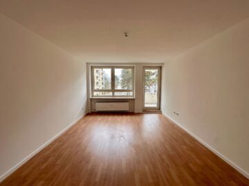 Moderne 3-Zimmer-Wohnung mit Balkon in Nürnberg, 90449 Nürnberg, Etagenwohnung
