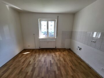 Schöne 1,5-Zimmer-Wohnung mit Wohnküche in Oberhausen zu vermieten, 86154 Augsburg, Erdgeschosswohnung