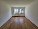 Schöne 1,5-Zimmer-Wohnung mit Wohnküche in Oberhausen zu vermieten - Schlafzimmer