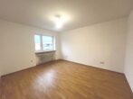 Schöne 2,5 Zimmerwohnung mit Balkon in Augsburg Hochzoll-Nord zu vermieten - Schlafzimmer