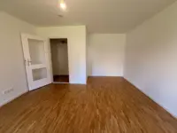 Wohnzimmer mit Schlafnische
