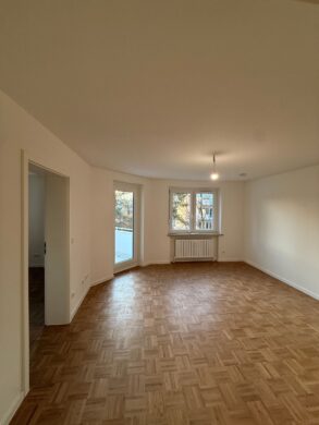 Helle 2-Zimmer-Wohnung mit Balkon in München-Neuhausen, 81737 München, Etagenwohnung