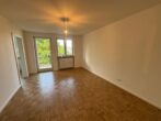 1,5-Zimmer-Erdgeschoss mit Garten in ruhiger Lage von Neuperlach Süd - Wohnzimmer