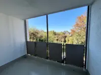 Balkon mit Gartenblick