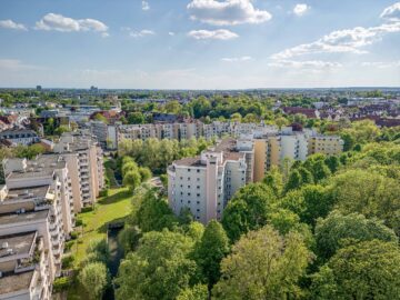 Schöne 4-Zimmerwohnung mit Terrasse ab sofort in Augsburg-Sparrenlech zu vermieten, 86153 Augsburg, Etagenwohnung