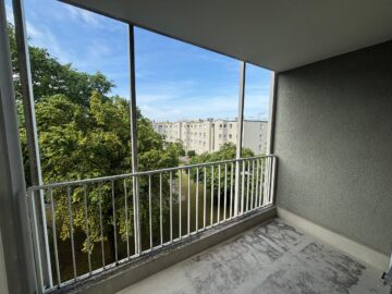 Ruhige 1,5-Zimmer-Wohnung mit Südbalkon in zentraler Lage von Neuperlach, 81739 München, Etagenwohnung